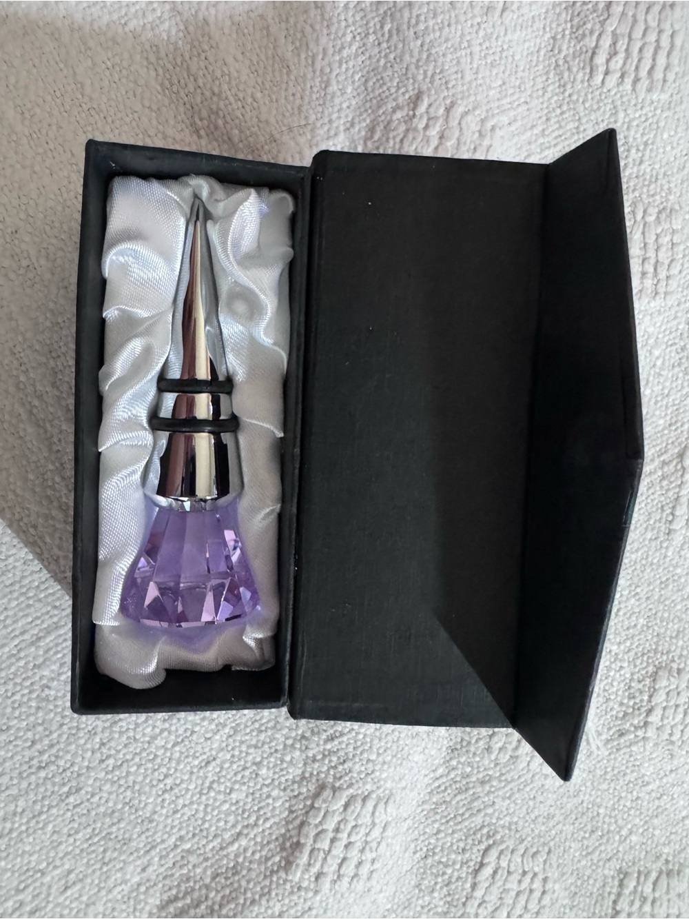 Crystal Light Purple Decoration Wine Bottle Stopper in the box NEW NIB